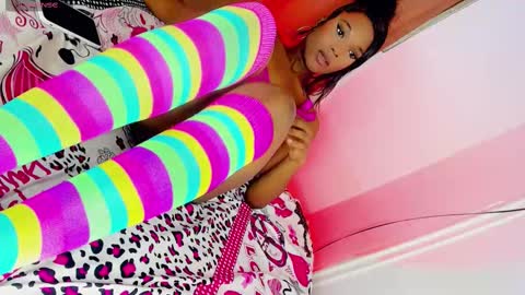 alahai_swith online show from October 16, 2025, 11:44 am