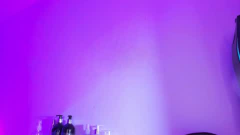 Alahia Rodriguez online show from March 9, 2025, 3:22 am