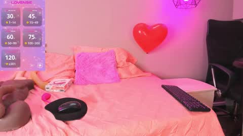 Alahia  online show from February 18, 2025, 3:10 pm