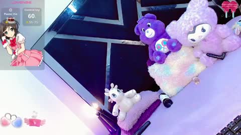 alahia_daboin online show from March 27, 2026, 6:08 am