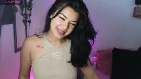 alahia online show from November 22, 2025, 9:36 pm