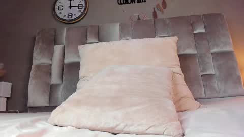  Alaia  online show from March 12, 2025, 2:45 pm