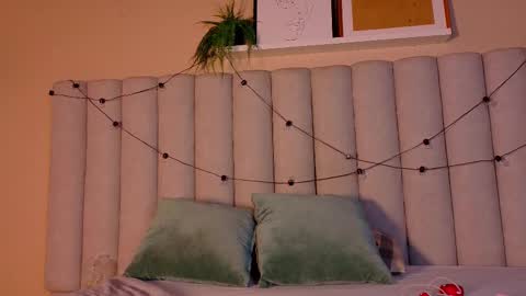  Alaia  online show from January 15, 2026, 11:37 am