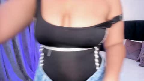 Alaia online show from February 28, 2026, 7:48 pm