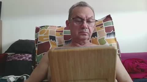 alain5159 online show from June 19, 2026, 1:26 pm