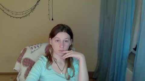 Anna online show from April 25, 2026, 1:41 pm