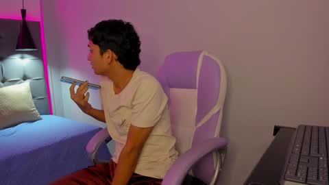 Alam online show from September 18, 2025, 12:18 pm