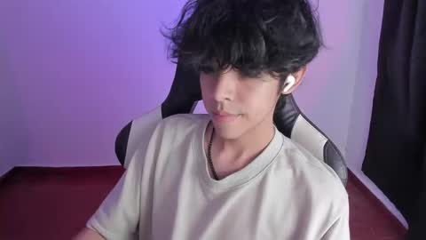 Snapshot of alan18n chatting on January 7, 2025, 11:56 pm alan18n online show from January 7, 2025, 11:56 pm