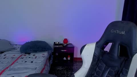 alan18n online show from November 23, 2025, 3:06 am