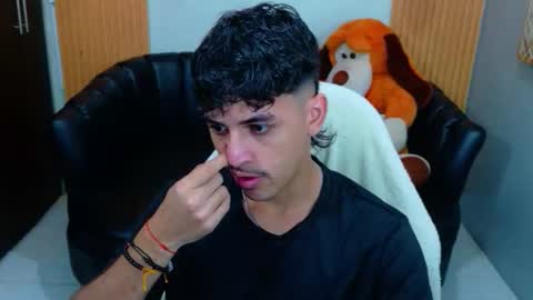 Snapshot of alan_del_reyy chatting on January 12, 2026, 4:18 am alan del reyy online show from January 12, 2026, 4:18 am