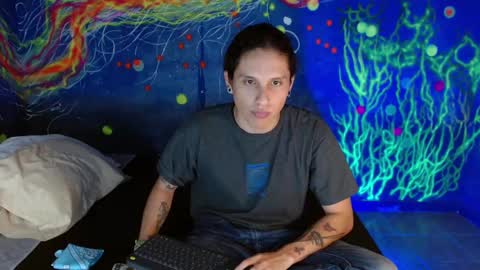 Snapshot of alan_dominant chatting on November 18, 2025, 12:38 am Alan online show from November 18, 2025, 12:38 am