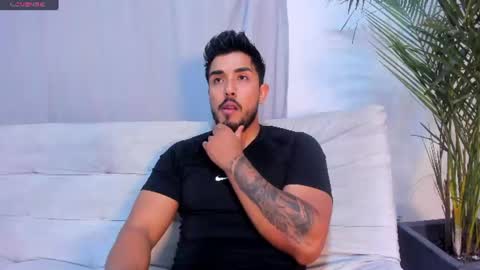 Snapshot of alan_greek_1 chatting on July 5, 2026, 3:23 am Alan greek online show from July 5, 2026, 3:23 am