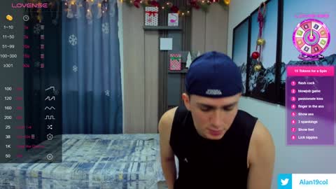 Snapshot of alan_nd_kevin chatting on December 16, 2024, 11:33 am Alan Kevin can we reach 100 thumbs up please guys online show from December 16, 2024, 11:33 am