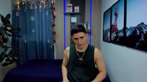 Snapshot of alan_nd_kevin chatting on December 29, 2024, 11:40 am Alan Kevin can we reach 100 thumbs up please guys online show from December 29, 2024, 11:40 am