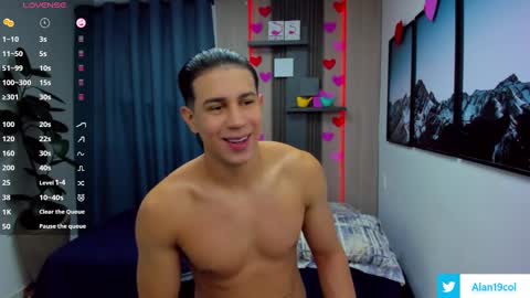 Snapshot of alan_nd_kevin chatting on February 18, 2025, 11:33 am Alan Kevin can we reach 100 thumbs up please guys online show from February 18, 2025, 11:33 am