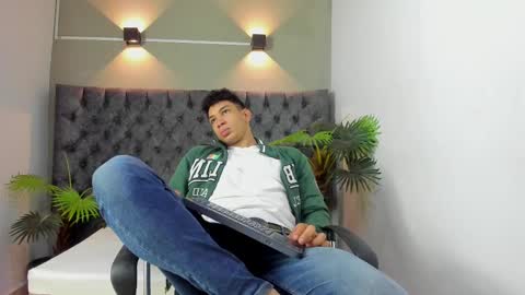 Alan online show from September 9, 2025, 1:10 pm