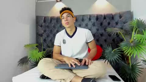 Alan online show from November 10, 2025, 1:43 pm