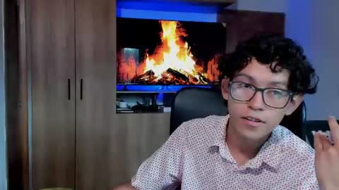 Alan and Criss - WE JUST FRIENDS WITH BENEFITS BOTH VERS online show from June 10, 2026, 11:42 am