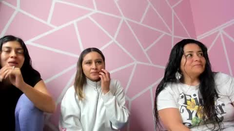 Alana online show from November 24, 2025, 2:50 pm