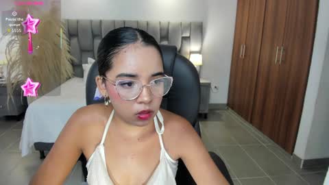 Snapshot of alana_martiins chatting on June 23, 2026, 6:50 pm alana online show from June 23, 2026, 6:50 pm