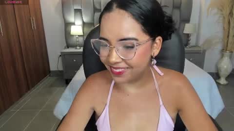 Snapshot of alana_martiins chatting on July 11, 2026, 7:16 pm alana online show from July 11, 2026, 7:16 pm