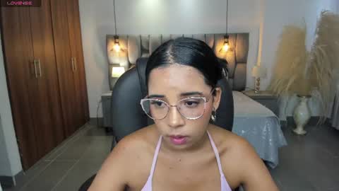 Snapshot of alana_martiins chatting on July 21, 2026, 8:00 pm alana online show from July 21, 2026, 8:00 pm