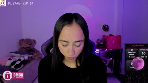 alana_pherson online show from September 15, 2025, 4:12 am