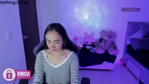 Snapshot of alana_pherson chatting on July 10, 2026, 5:01 am alana_pherson online show from July 10, 2026, 5:01 am