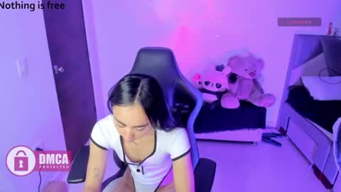 Snapshot of alana_pherson chatting on July 23, 2026, 3:48 am alana_pherson online show from July 23, 2026, 3:48 am