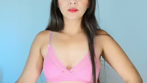 alana_pink95 online show from March 25, 2026, 12:33 pm