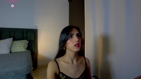 Snapshot of alana_sofia_ chatting on June 4, 2026, 8:15 pm Alana Tobias online show from June 4, 2026, 8:15 pm