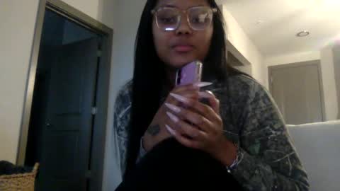 Snapshot of alanaaheartttt chatting on November 9, 2025, 9:24 pm alanaaheartttt online show from November 9, 2025, 9:24 pm