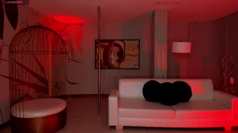 Alana online show from February 25, 2025, 9:09 am