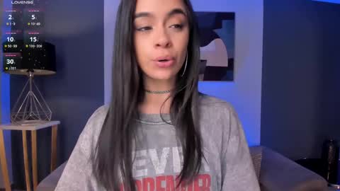 Alana online show from March 4, 2025, 3:00 am