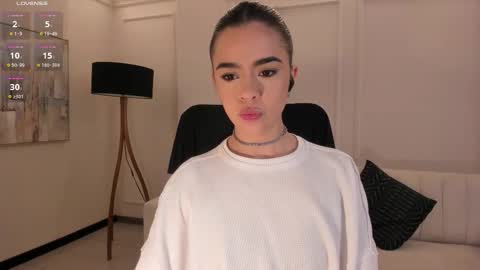 Alana online show from October 13, 2025, 12:16 pm