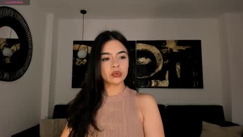 Alana online show from December 22, 2025, 12:13 pm