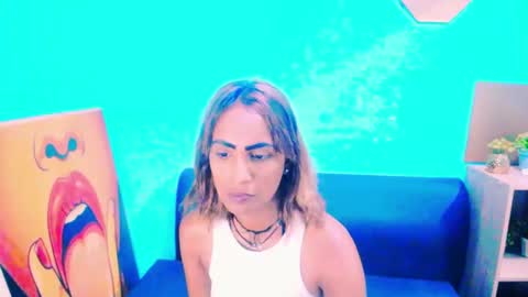 alanadelray online show from January 9, 2025, 6:38 am