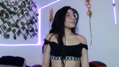 alanagp online show from February 18, 2025, 8:36 pm
