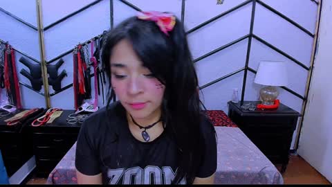 Alana online show from January 28, 2025, 9:50 pm