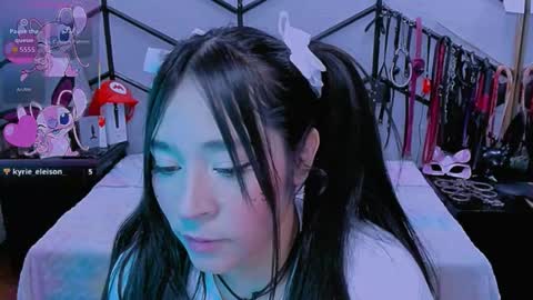 Snapshot of alanaluke chatting on December 5, 2025, 8:16 pm Alana online show from December 5, 2025, 8:16 pm