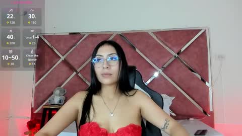 alanapetterson online show from September 23, 2025, 12:52 pm