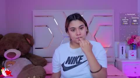 Snapshot of alanarousse_ chatting on August 1, 2026, 12:04 pm alanarousse_ online show from August 1, 2026, 12:04 pm