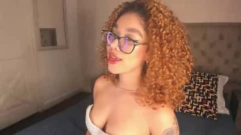 Snapshot of alanaxbrown chatting on March 5, 2026, 12:12 pm Tell me Alana online show from March 5, 2026, 12:12 pm