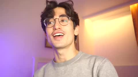 idenavarre online show from December 28, 2024, 12:15 am