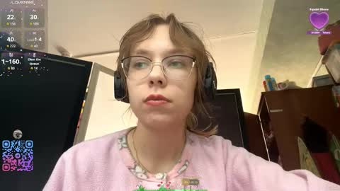 Stella online show from October 4, 2025, 10:46 am