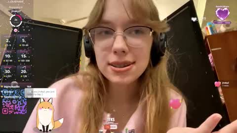 Stella online show from October 17, 2025, 2:19 pm