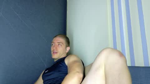 Snapshot of alanferrer chatting on April 28, 2026, 10:20 am Alan Ferrer online show from April 28, 2026, 10:20 am