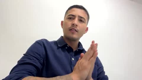 alanj998 online show from November 1, 2025, 1:29 am