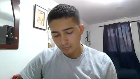 alanj998 online show from August 4, 2026, 3:47 pm