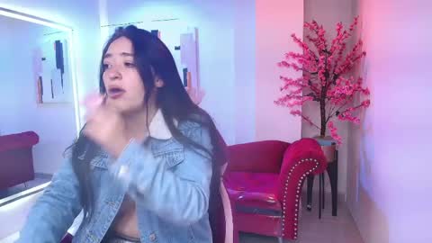 Alanna  online show from April 24, 2026, 4:26 am